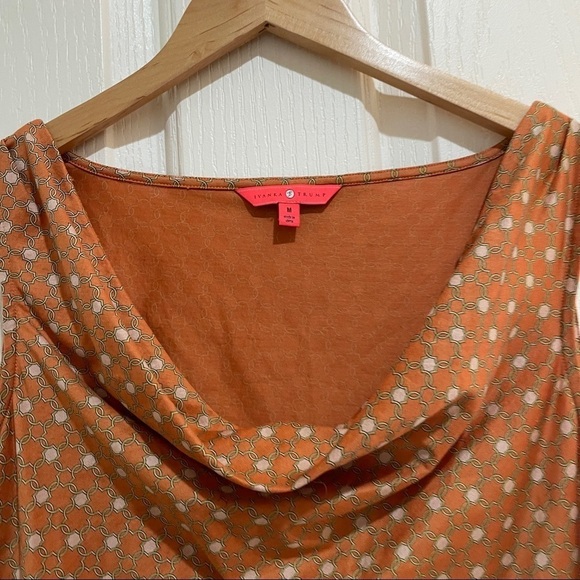 IT Designer Tank Top Blouse Geometric Rust Orange Women Medium Like New Summer - Picture 3 of 8